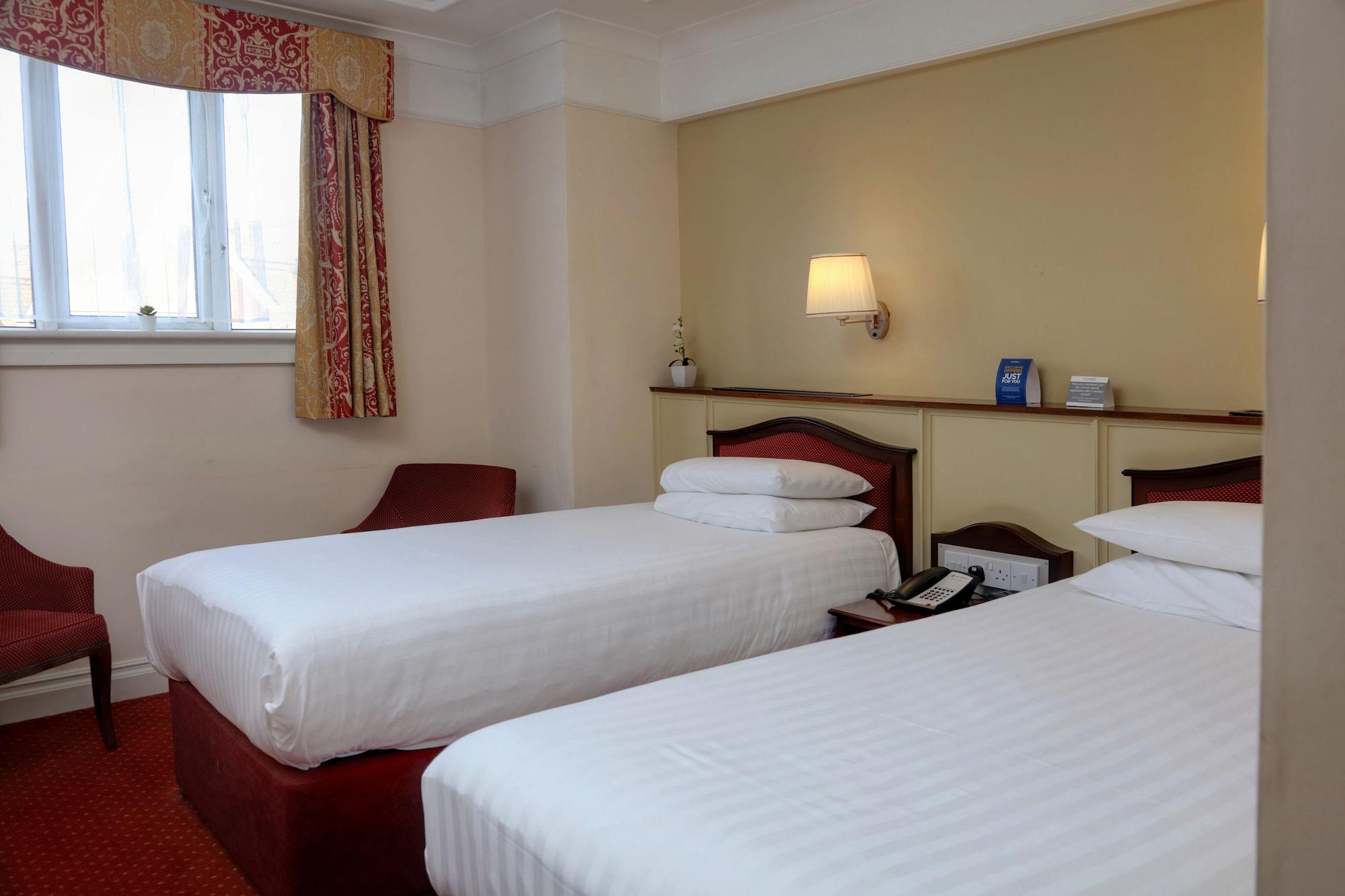 Crewe Arms Hotel Bagian luar foto