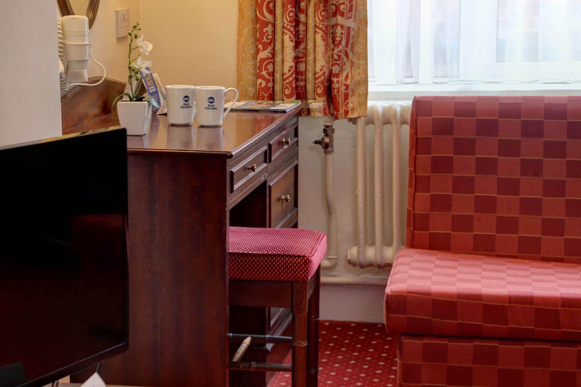 Crewe Arms Hotel Bagian luar foto