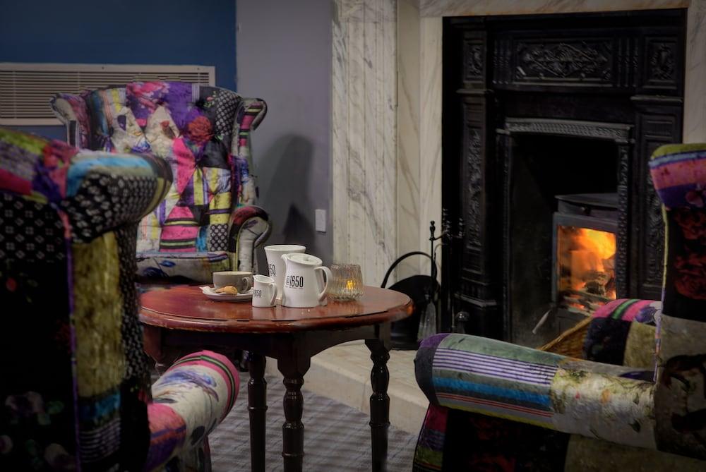 Crewe Arms Hotel Bagian luar foto