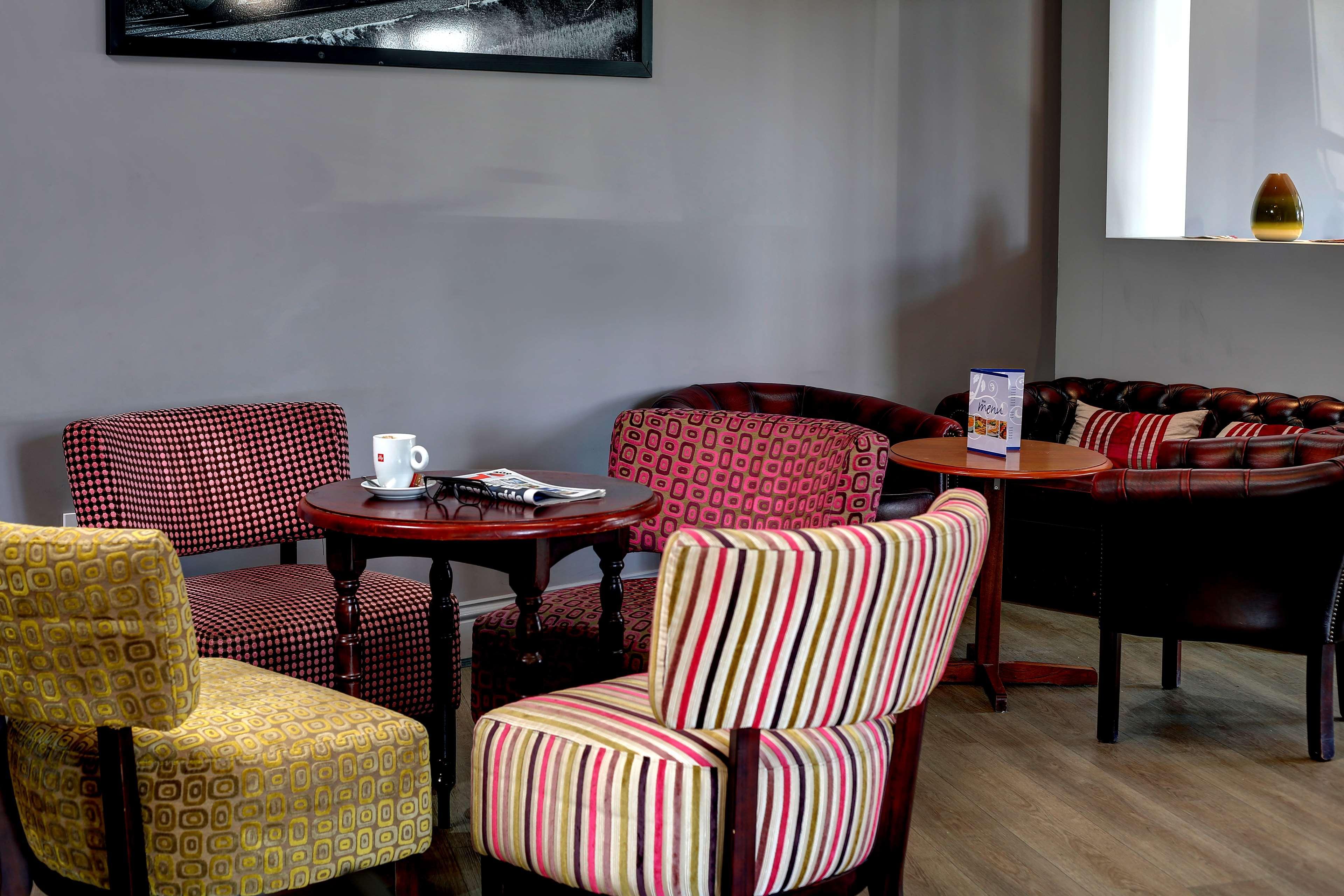 Crewe Arms Hotel Bagian luar foto