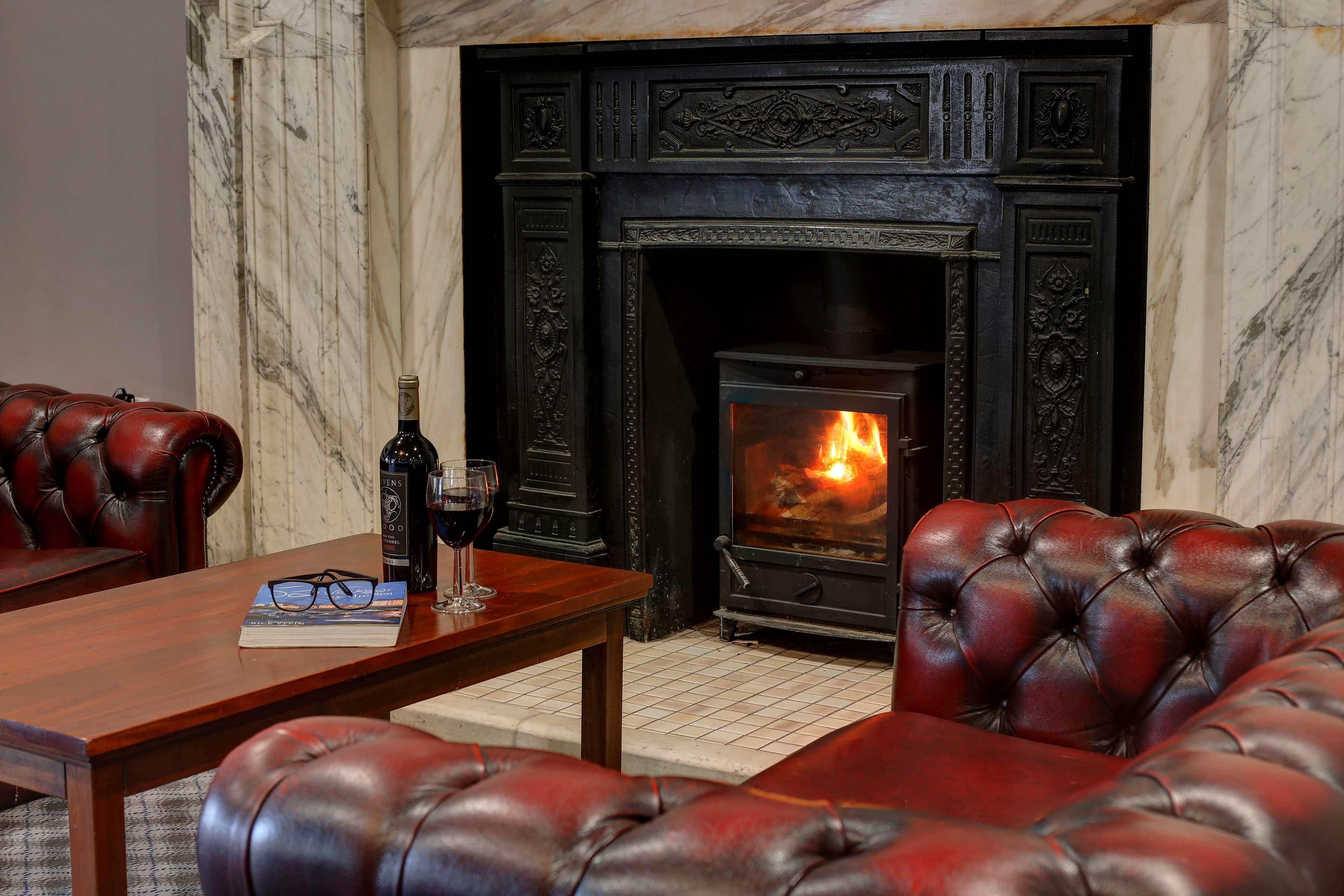 Crewe Arms Hotel Bagian luar foto
