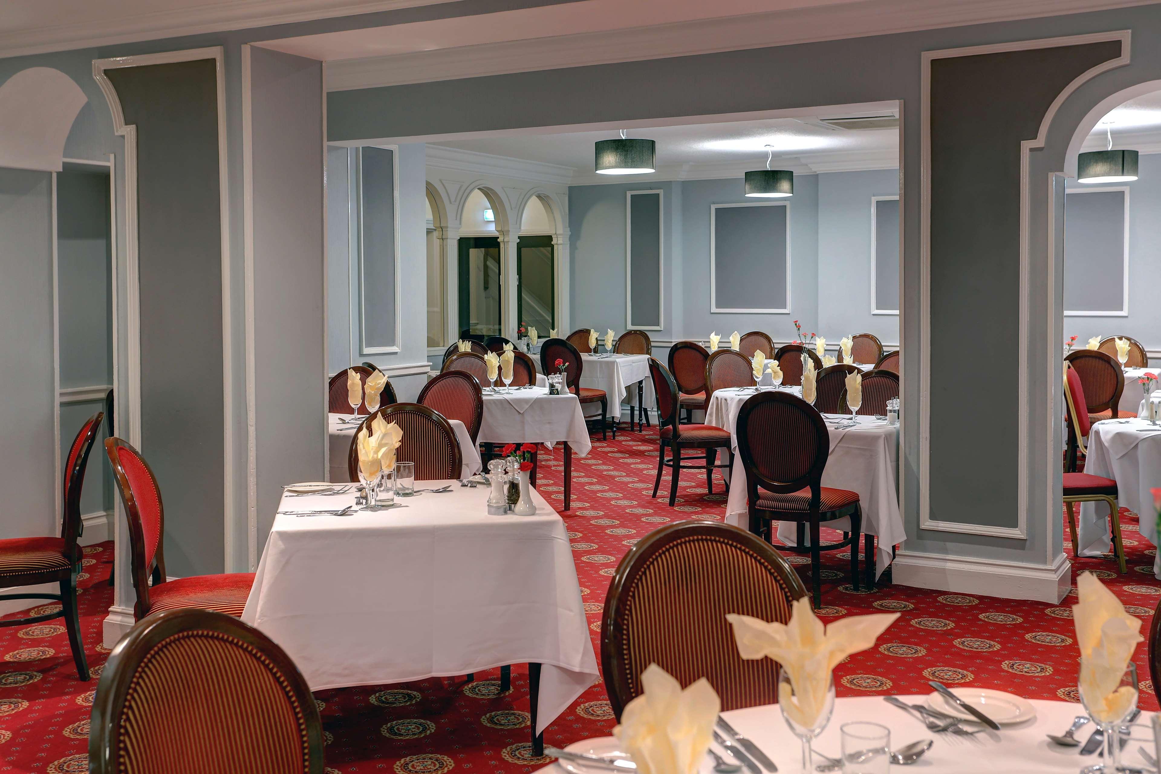 Crewe Arms Hotel Bagian luar foto
